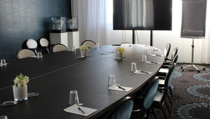 Zaal 9 - Grote tafel